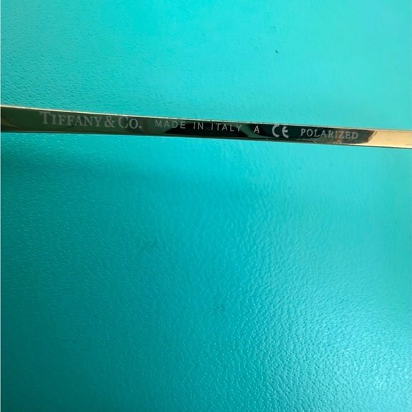 TIFFANY & CO POLARIZED SUNGLASSES - Picture 12 of 12